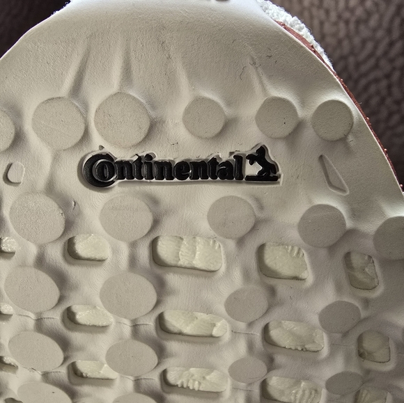 "RARE" Adidas ULTRABOOST (new without original box ) - Picture 6 of 9
